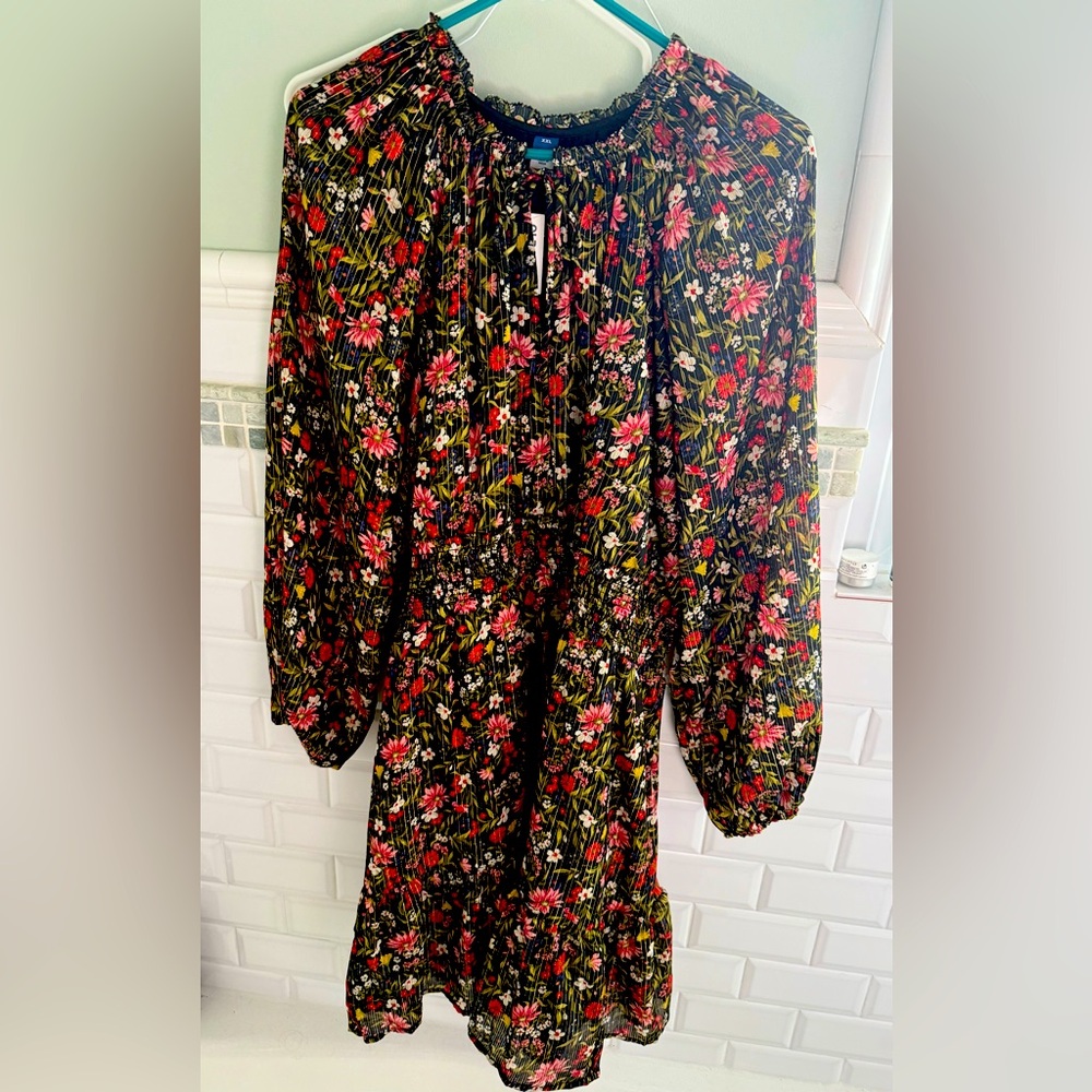 NwT OLD Navy black and Floral Metallic dress